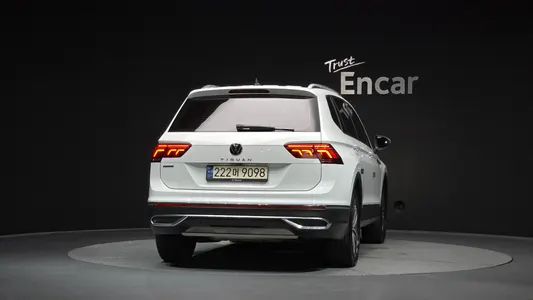 Volkswagen 티구안 올스페이스 2.0 TSI 2023 4