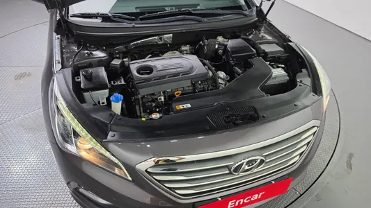 Hyundai LF 1.7 2015 6