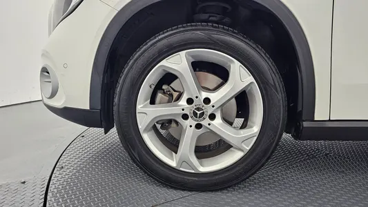 Mercedes-Benz GLA-Class X156 GLA220 2019 5