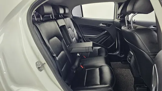 Mercedes-Benz GLA-Class X156 GLA220 2019 12