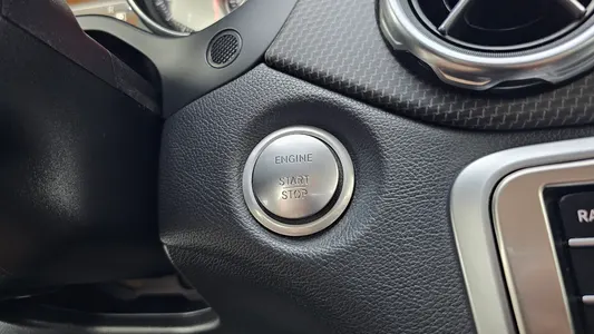 Mercedes-Benz GLA-Class X156 GLA220 2019 29