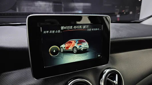 Mercedes-Benz GLA-Class X156 GLA220 2019 30