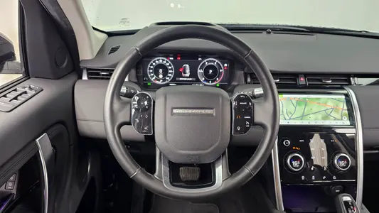 Land Rover 2 D180 SE 2020 13
