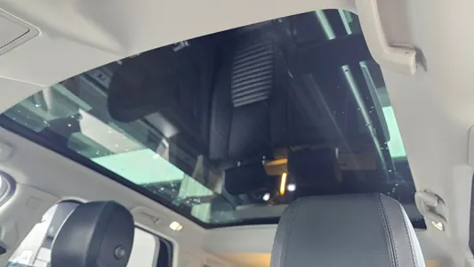 Land Rover 2 D180 SE 2020 15