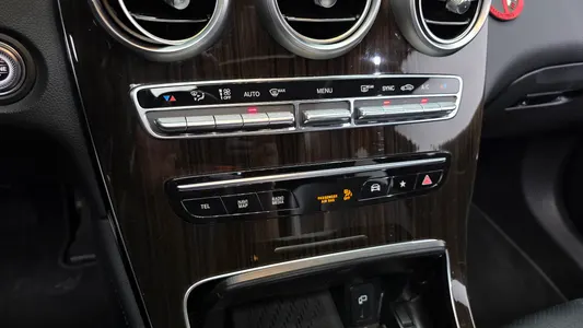 Mercedes-Benz GLC-Class X253 GLC300 4MATIC 2020 17