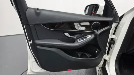 Mercedes-Benz GLC-Class X253 GLC300 4MATIC 2020 24