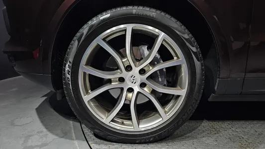 Porsche (PO536) 3.0 2019 4