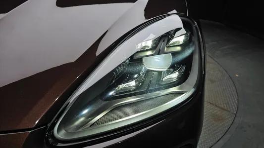 Porsche (PO536) 3.0 2019 22
