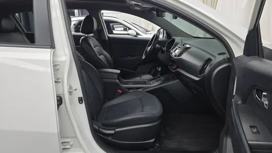 Kia R 2WD TLX 2011 11