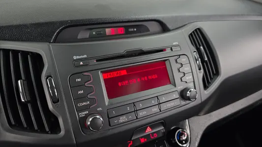 Kia R 2WD TLX 2011 15