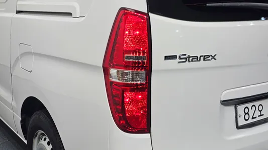 Hyundai 그랜드 스타렉스 3 2018 24