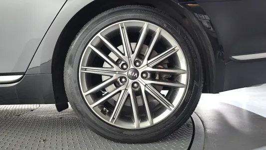 Kia K9 3.3 GDI AWD 2020 21