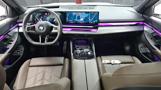 BMW 5 Series (G60) 523d M 2024 6