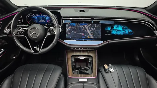 Mercedes-Benz E-Class W214 E300 4MATIC 2024 6