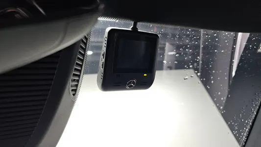Mercedes-Benz E-Class W214 E300 4MATIC 2024 34