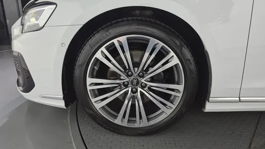 Audi A8 (D5) 50 TDI 2023 5