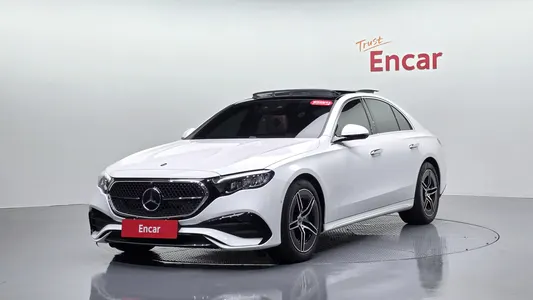 Mercedes-Benz E-Class W214 E200 AMG Line 2026