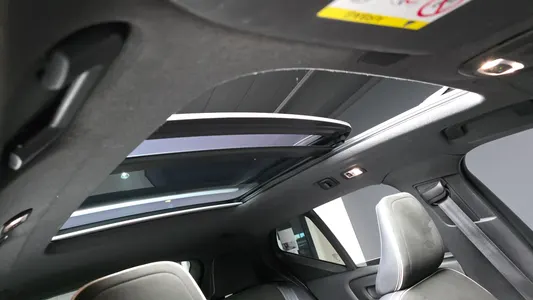 Volvo XC40 T4 R- 2018 17