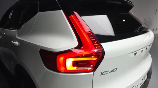 Volvo XC40 T4 R- 2018 24