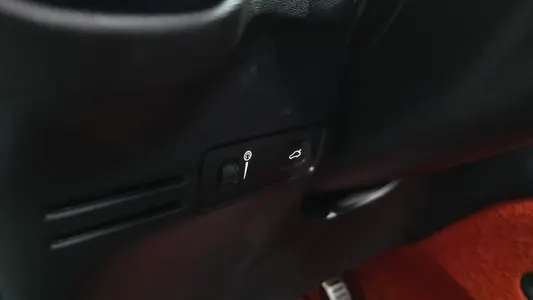 Volvo XC40 T4 R- 2018 33