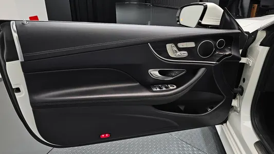 Mercedes-Benz E-Class W213 E220d 2019 24