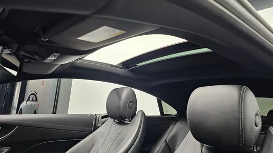 Mercedes-Benz E-Class W213 E220d 2019 33