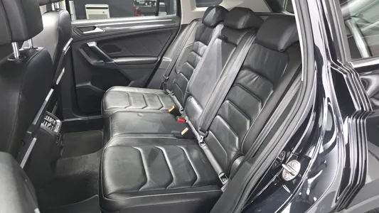 Volkswagen 2 2.0 TDI 4 2018 26