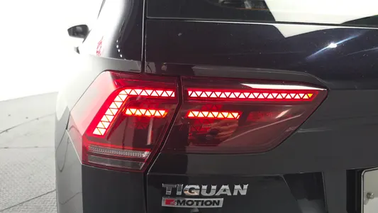 Volkswagen 2 2.0 TDI 4 2018 23