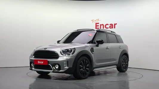 MINI 2023