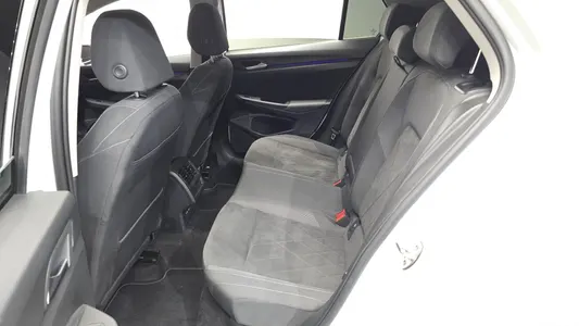 Volkswagen 8 2.0 TDI 2024 10