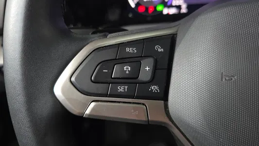 Volkswagen 8 2.0 TDI 2024 15