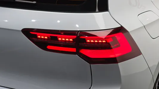 Volkswagen 8 2.0 TDI 2024 23