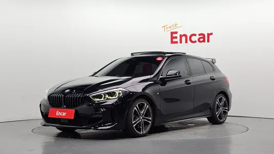 BMW 1 Series (F40) 120i M 2021