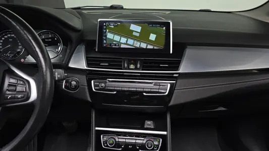 BMW 2 Series Tourer (F45) 2021 13