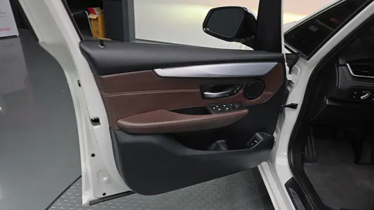 BMW 2 Series Tourer (F45) 2021 24