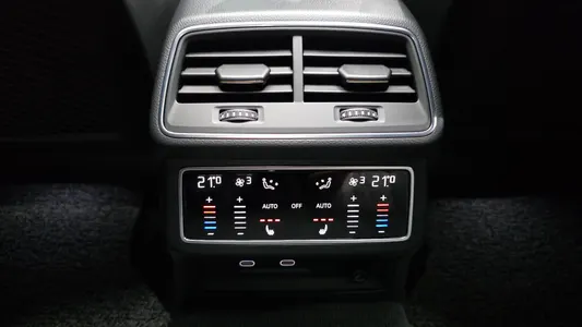 Audi A6 (C8) 50 TDI 2021 19