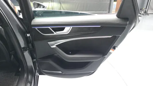 Audi A6 (C8) 50 TDI 2021 25