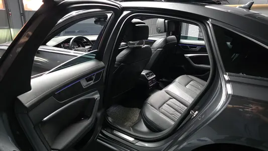 Audi A6 (C8) 50 TDI 2021 26
