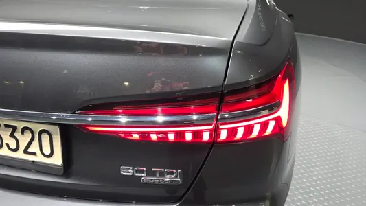 Audi A6 (C8) 50 TDI 2021 23