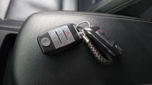 Kia 4 2.0 2WD 2015 34