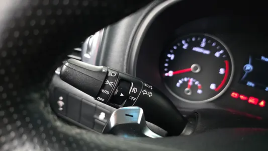 Kia 4 2.0 2WD 2015 28