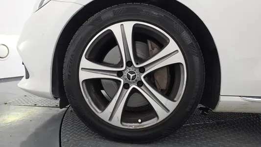 Mercedes-Benz E-Class W213 E300 2018 5