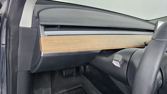 Tesla 3 RWD 2020 28