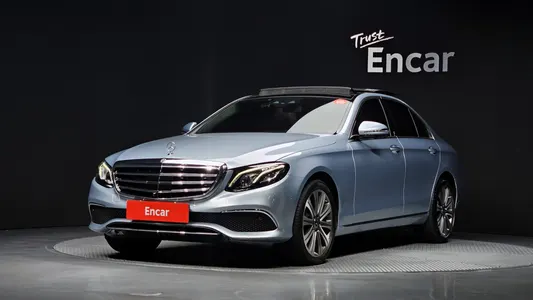 Mercedes-Benz E-Class W213 E400 4MATIC 2018