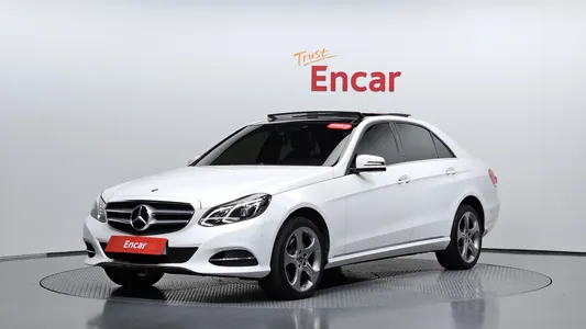 Mercedes-Benz E-Class W212 E350 4MATIC 2014