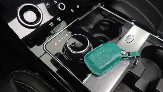 Land Rover 레인지로버 벨라 2.0 D240 R- SE 2019 9