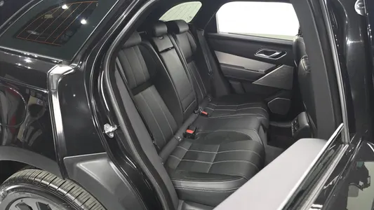 Land Rover 레인지로버 벨라 2.0 D240 R- SE 2019 12