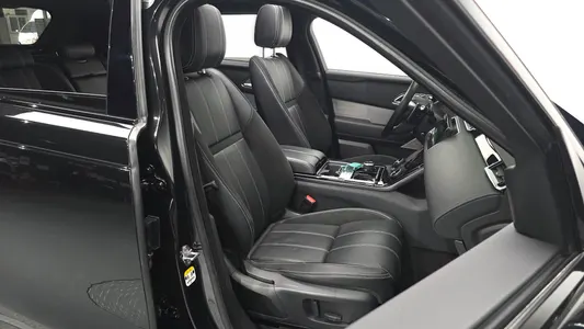 Land Rover 레인지로버 벨라 2.0 D240 R- SE 2019 26