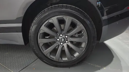 Land Rover 레인지로버 벨라 2.0 D240 R- SE 2019 21