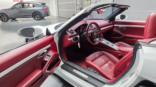Porsche 718 2.5 GTS 2019 10
